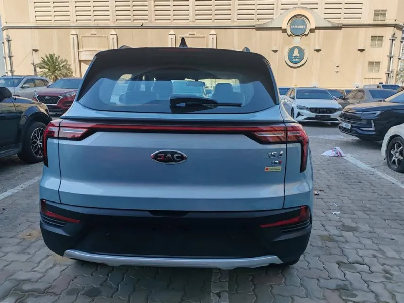 2024 JAC JS4 in Dubai