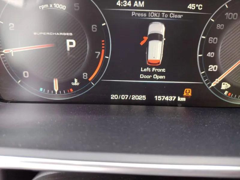 2016 Land Rover Range Rover in Dubai