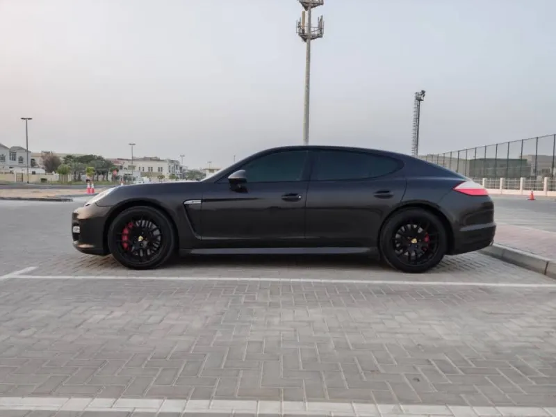 2010 Porsche Panamera in Dubai