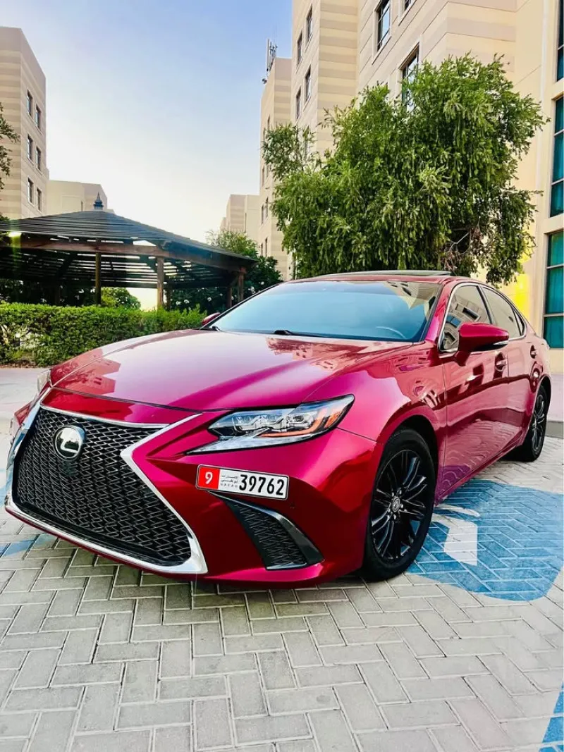 2015 لكزس ES - اي اس in Dubai