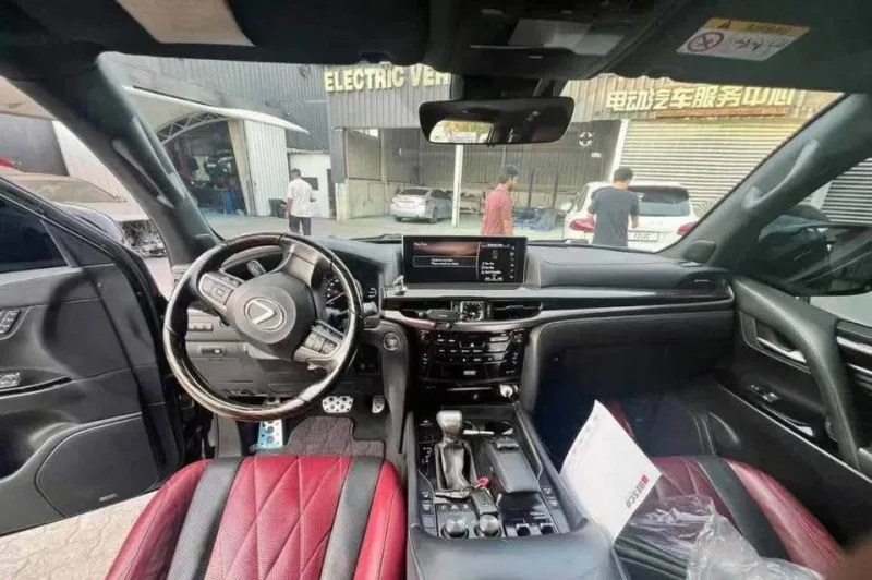 2019 Lexus LX 570 in Dubai