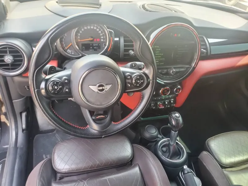 2018 Mini Coupe in Dubai