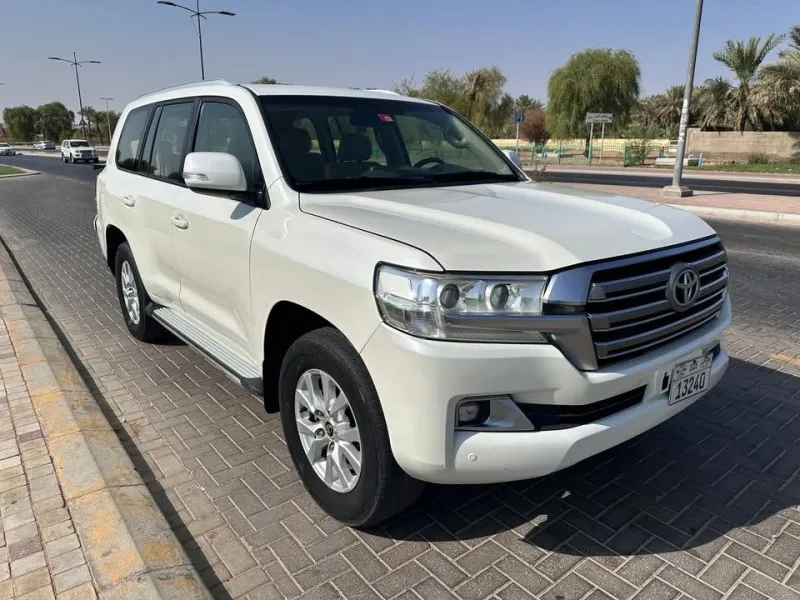 2019 Toyota Land Cruiser in Dubai