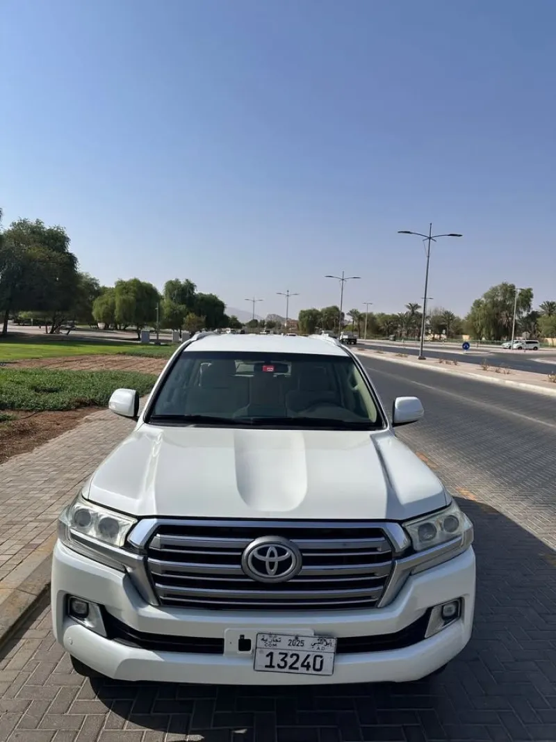 2019 Toyota Land Cruiser in Dubai
