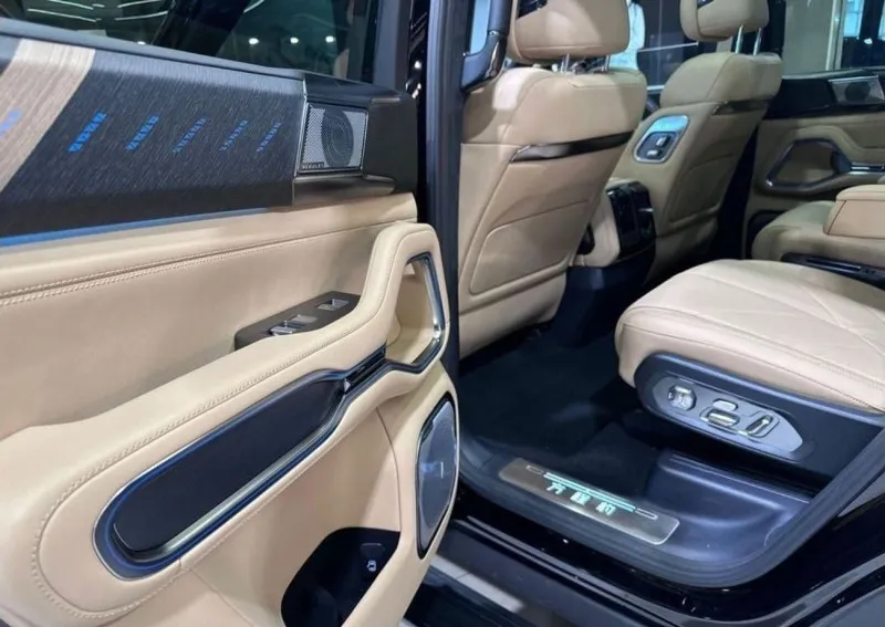 2025 BYD Leopard in Dubai