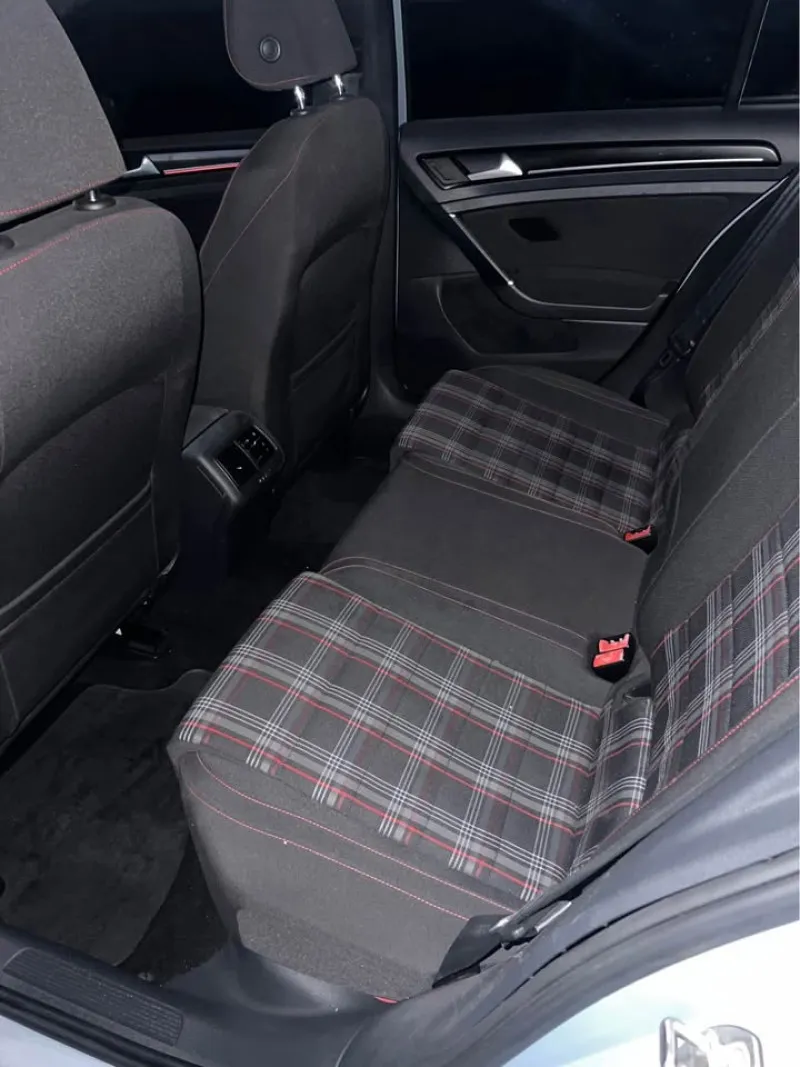 2015 Volkswagen Golf in Dubai