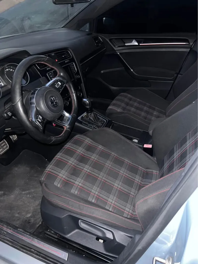 2015 Volkswagen Golf in Dubai