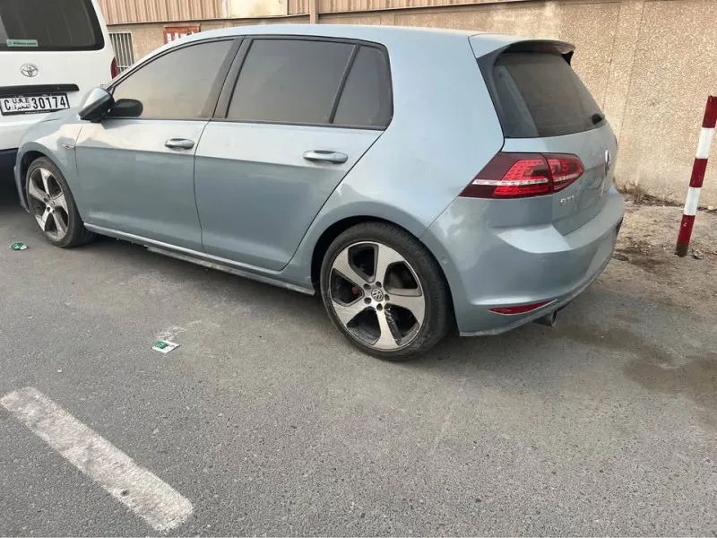 2015 Volkswagen Golf in Dubai