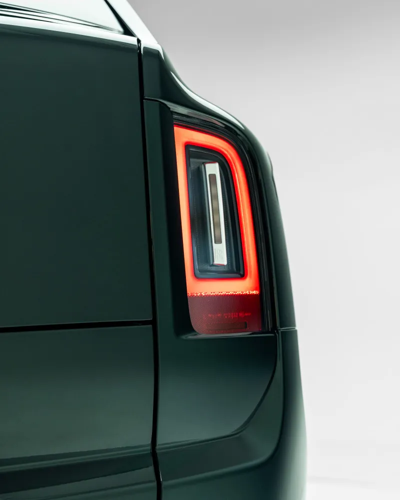 2025 رولز رويس كولينان in Dubai