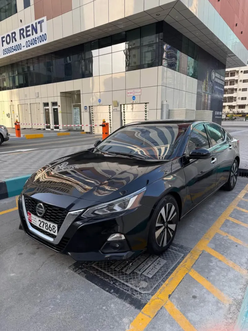 2019 Nissan Altima in Dubai