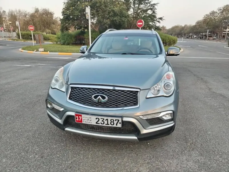 2017 Infiniti QX50 in Dubai