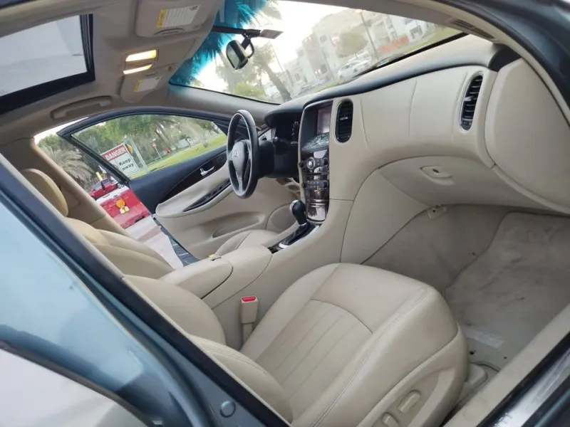 2017 Infiniti QX50 in Dubai