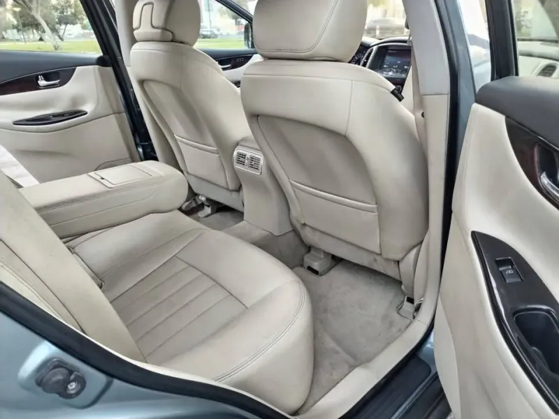 2017 Infiniti QX50 in Dubai