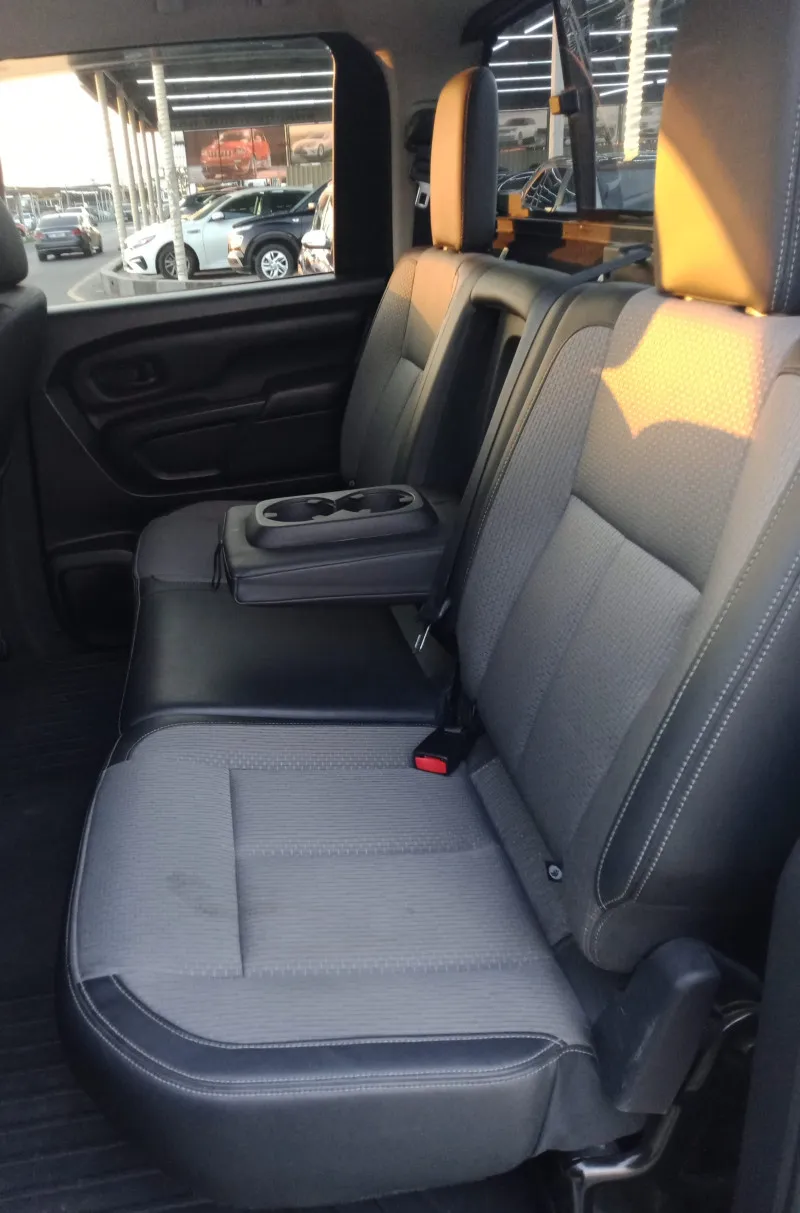 2017 Nissan Titan in Dubai