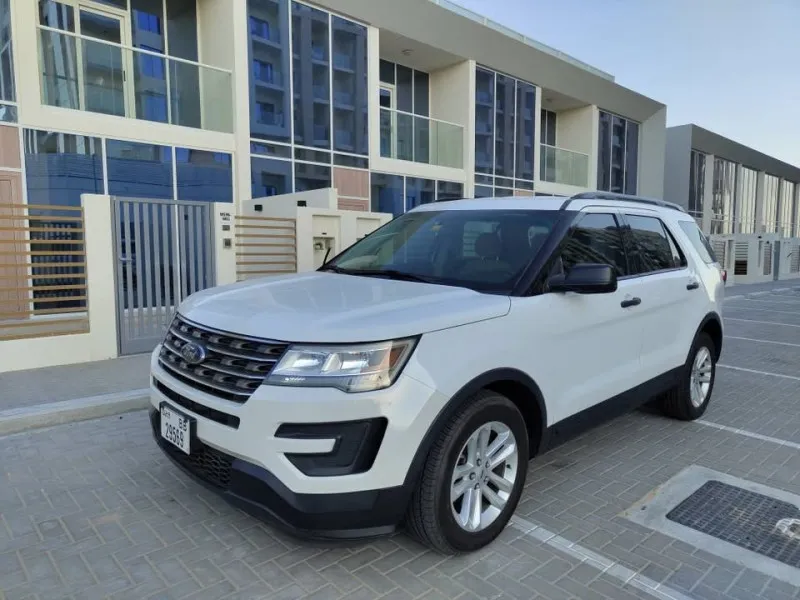 2016 Ford Explorer in Dubai