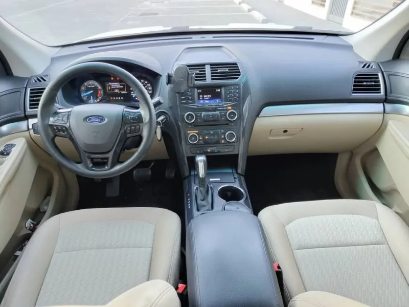 2016 Ford Explorer in Dubai