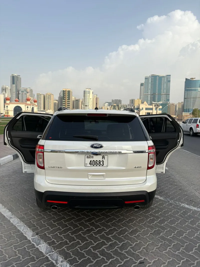 2012 Ford Explorer in Dubai