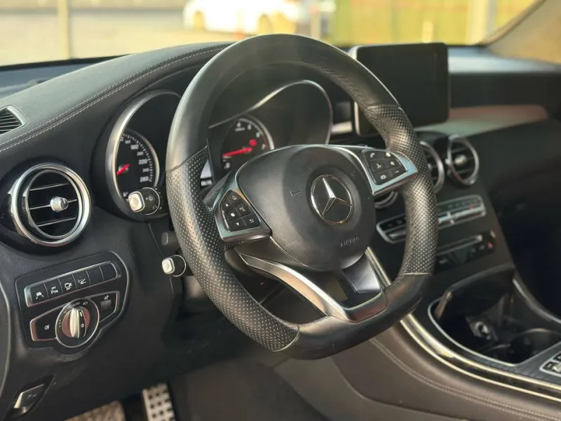 2018 Mercedes-Benz GLC in Dubai