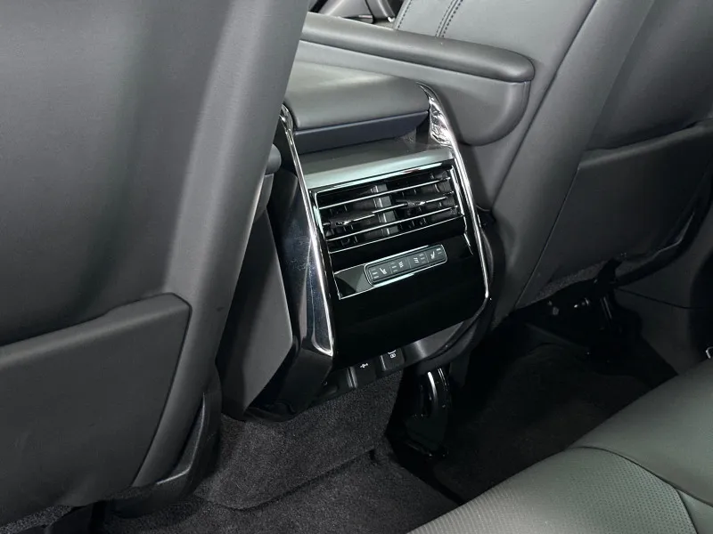 2024 Land Rover Range Rover Sport in Dubai