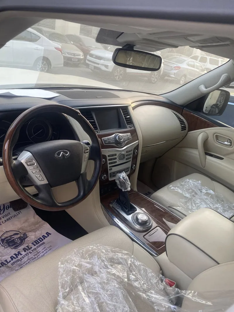 2018 Infiniti QX80 in Dubai
