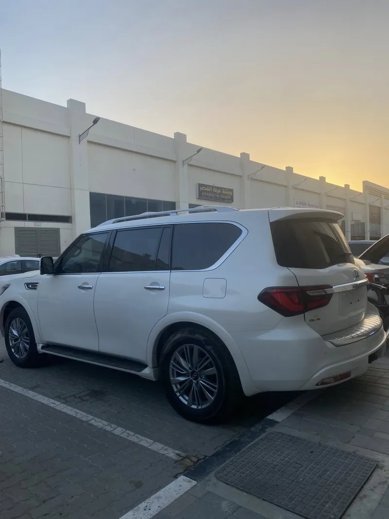 2018 Infiniti QX80 in Dubai
