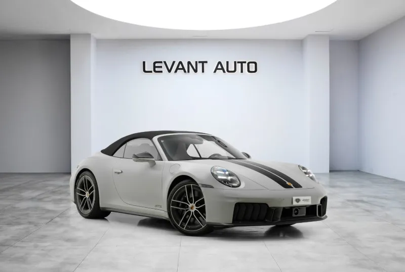 2025 بورش 911 كاريرا in Dubai