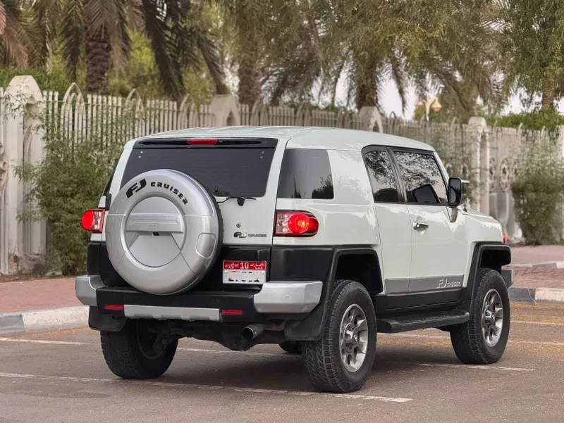2012 Toyota FJ Cruiser in Dubai