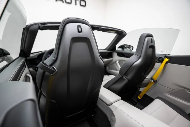 2025 بورش 911 كاريرا in Dubai