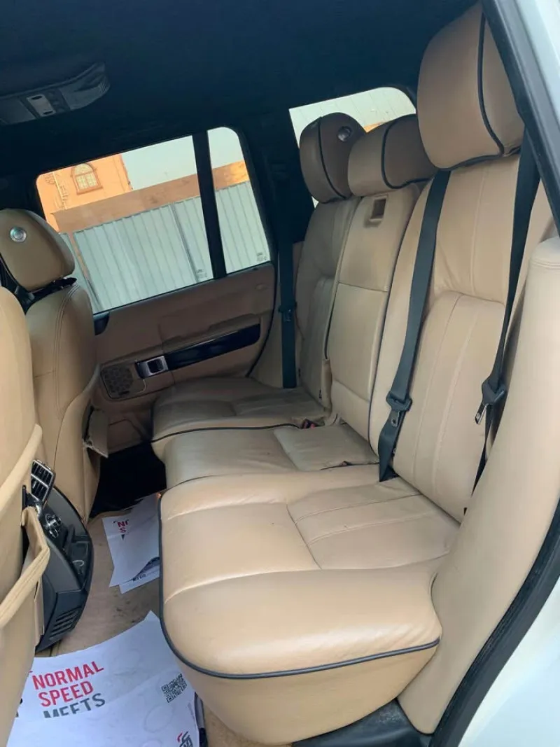 2010 Land Rover Range Rover in Dubai