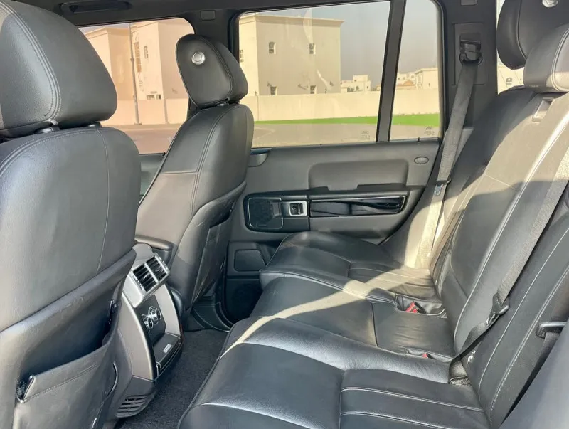 2011 Land Rover Range Rover in Dubai