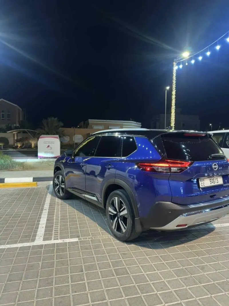 2023 Nissan Rogue in Dubai