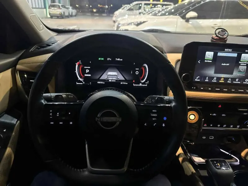 2023 Nissan Rogue in Dubai