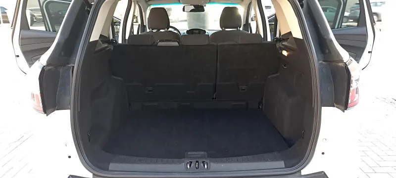 2020 Ford Escape in Dubai