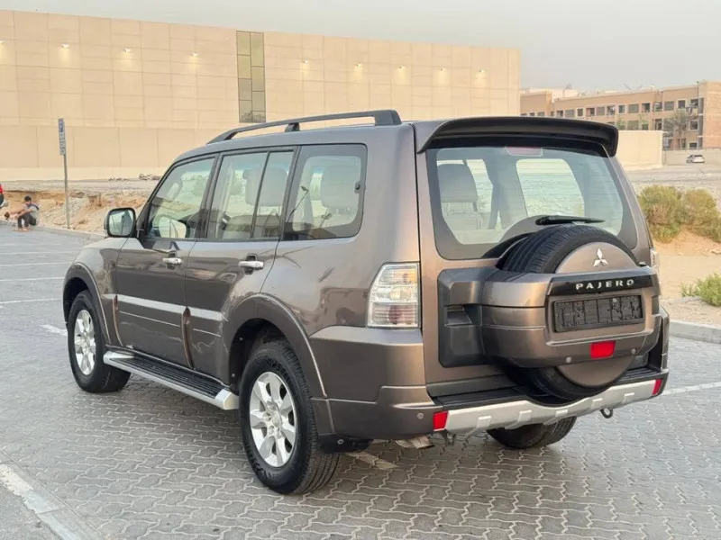 2014 Mitsubishi Pajero in Dubai