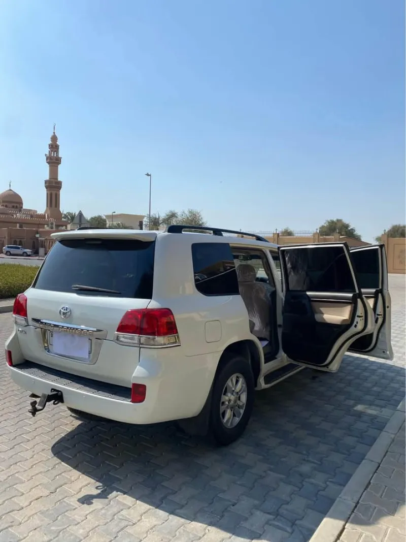 2010 Toyota Land Cruiser in Dubai