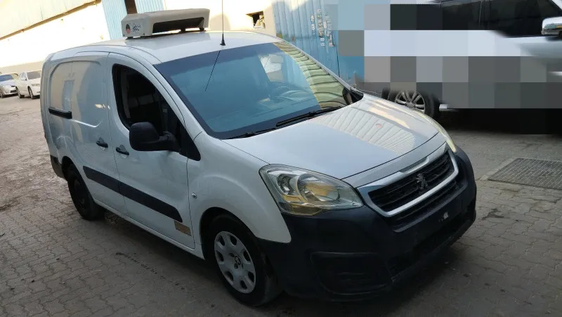 2019 Peugeot Partner in Dubai
