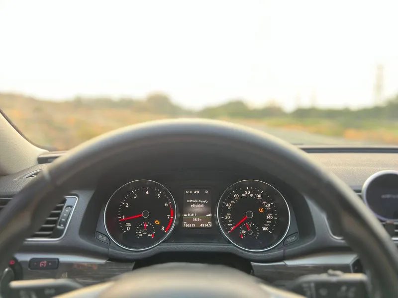 2017 فولجس فاجن باسات in Dubai