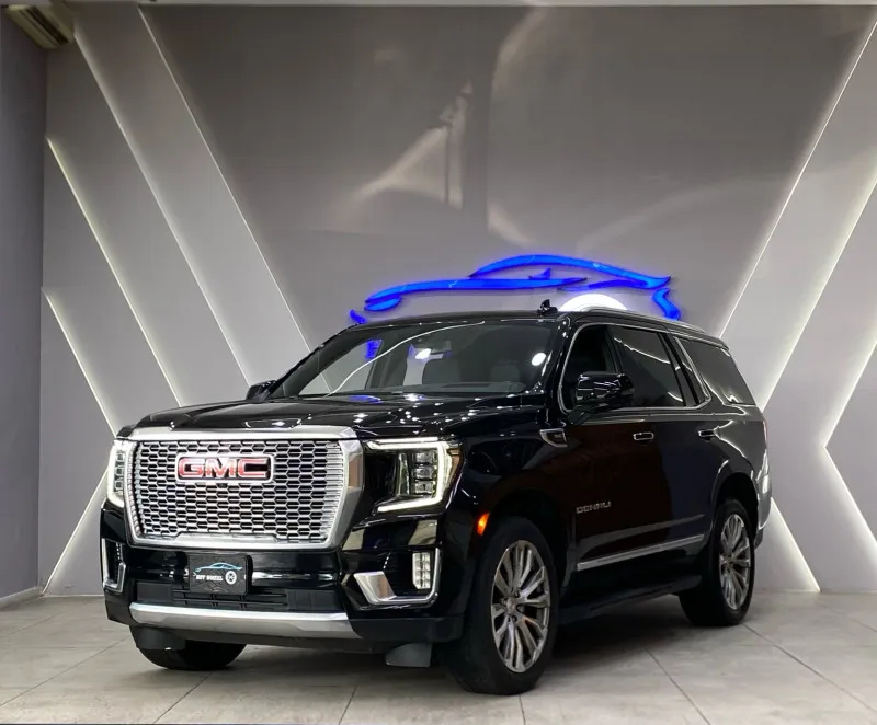 2021 GMC Yukon in Dubai