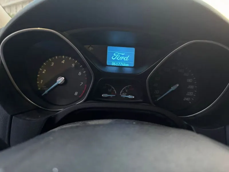 2013 فورد فوكس in Dubai