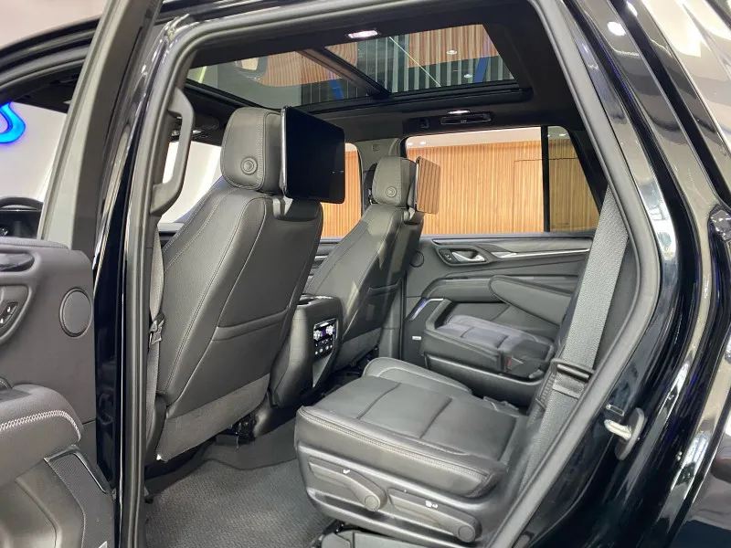 2021 GMC Yukon in Dubai