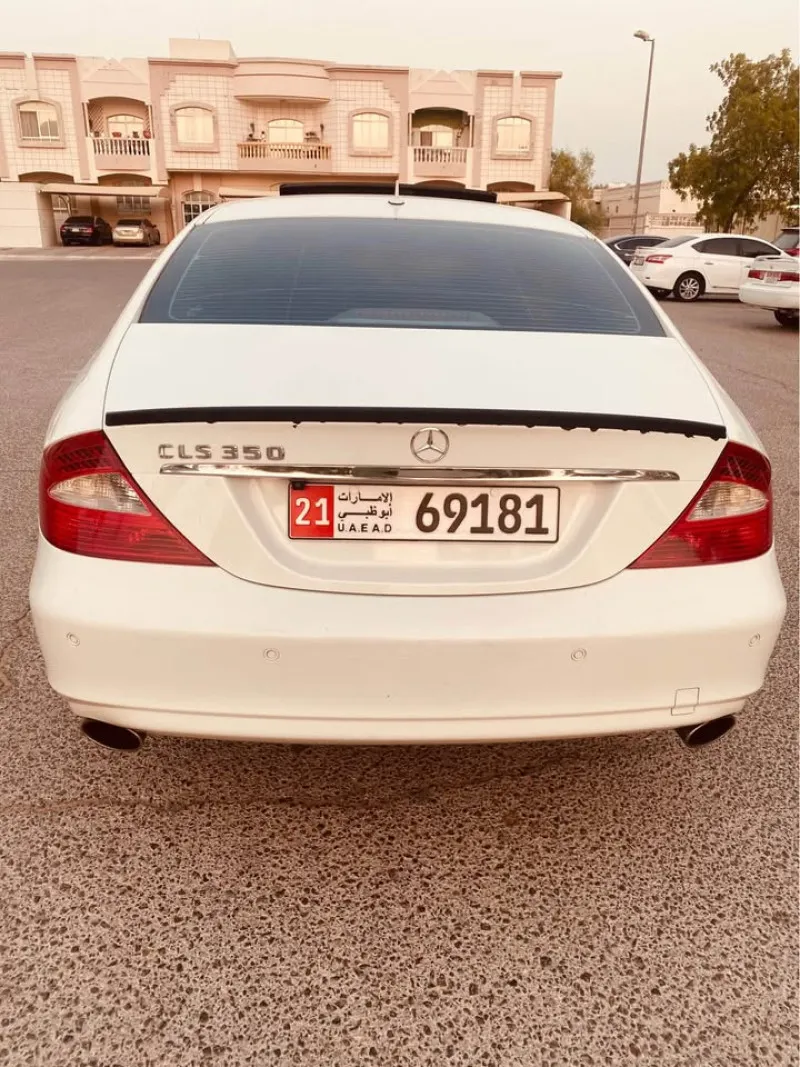 2007 Mercedes-Benz CLS in Dubai