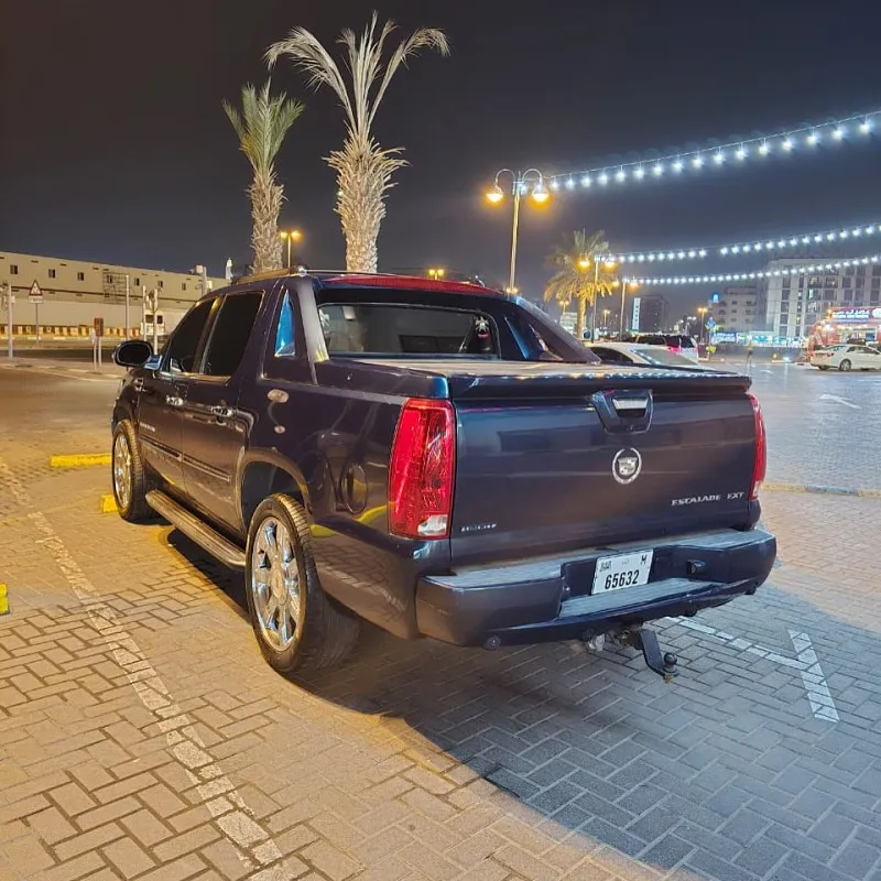 2007 Cadillac Escalade in Dubai