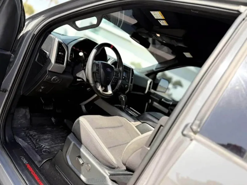 2020 Ford Raptor in Dubai