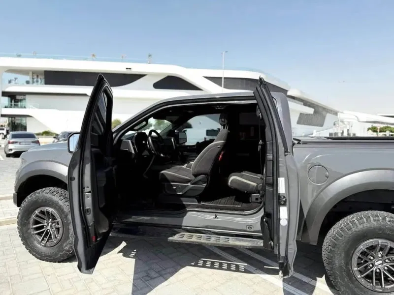 2020 Ford Raptor in Dubai