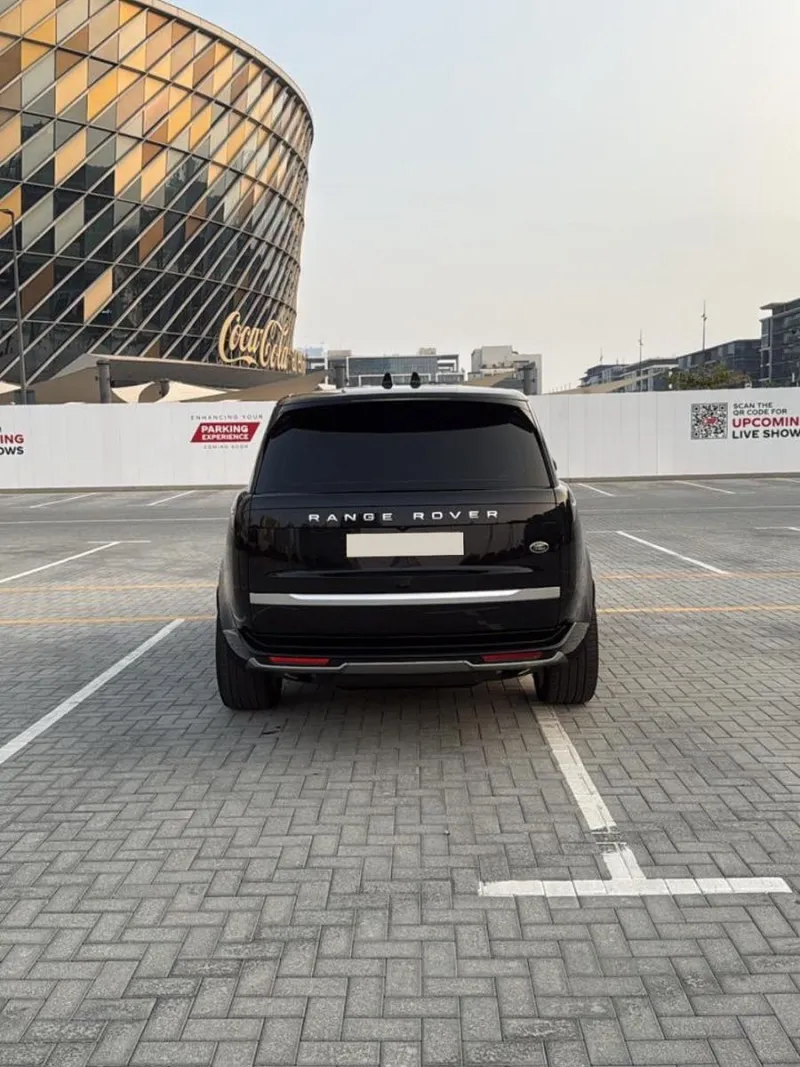2023 لاند روفر رينج روفر in Dubai