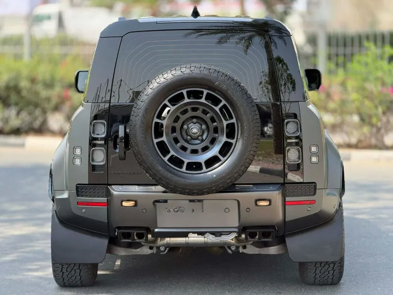 2025 Land Rover Defender in Dubai
