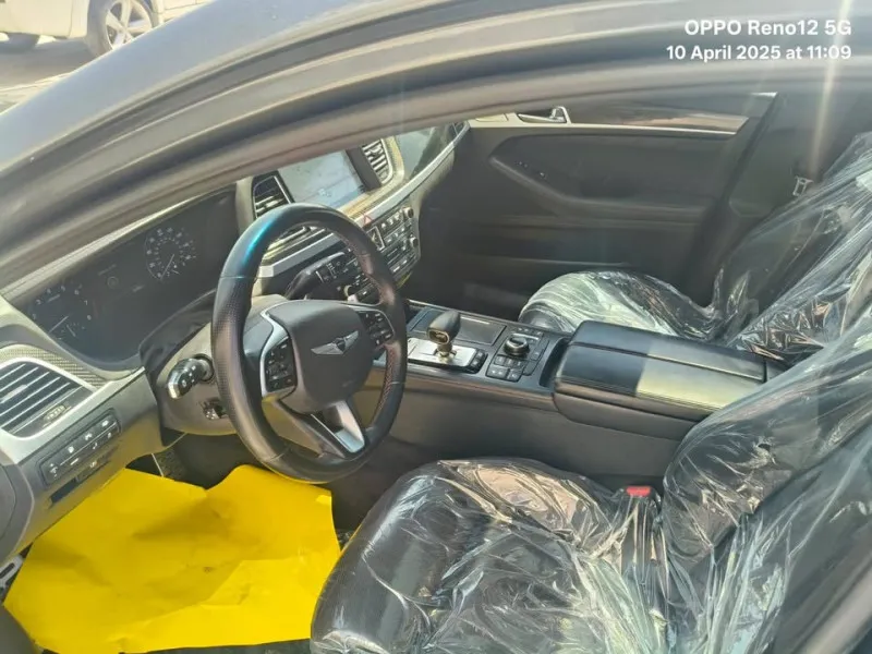 2018 Genesis G80 in Dubai