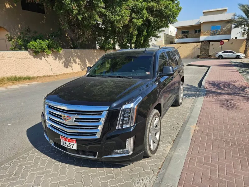 2018 كاديلاك اسكاليد in Dubai