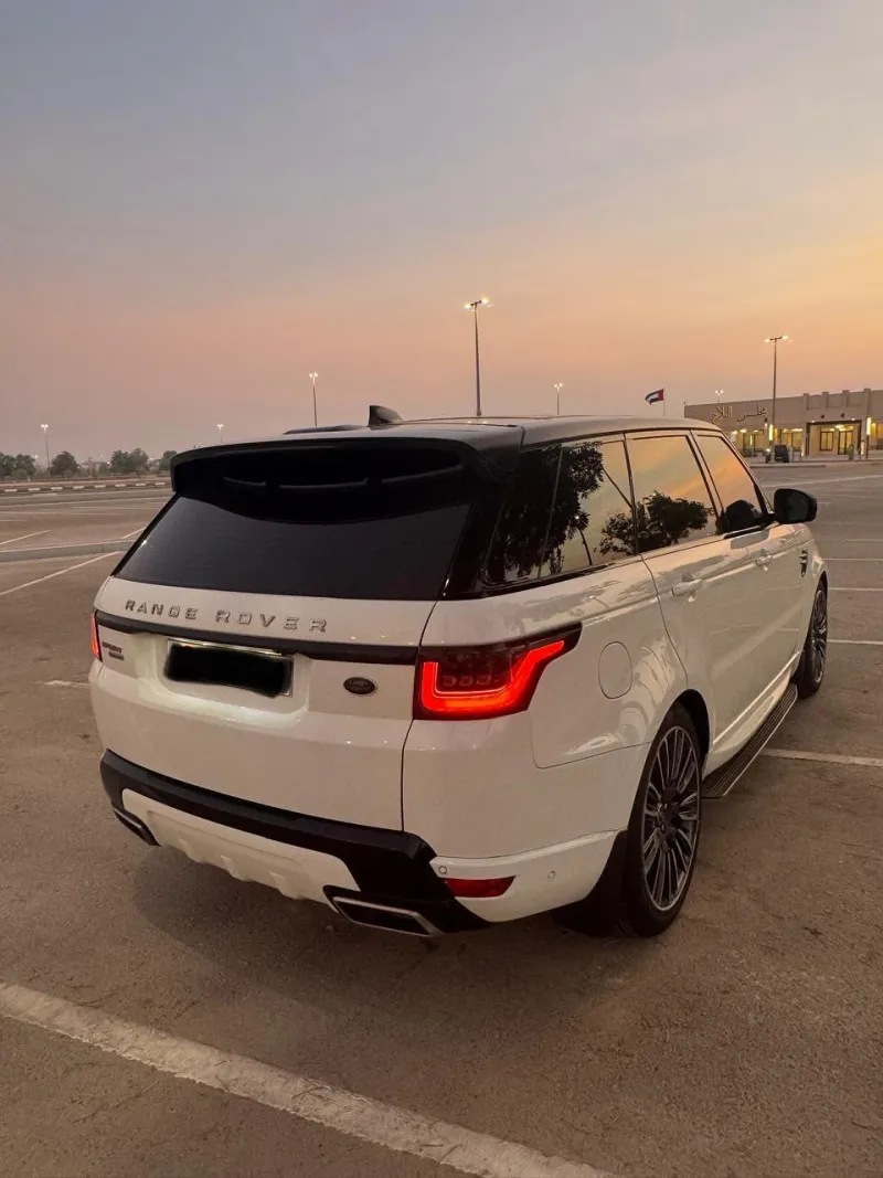 2019 Land Rover Range Rover Sport in Dubai