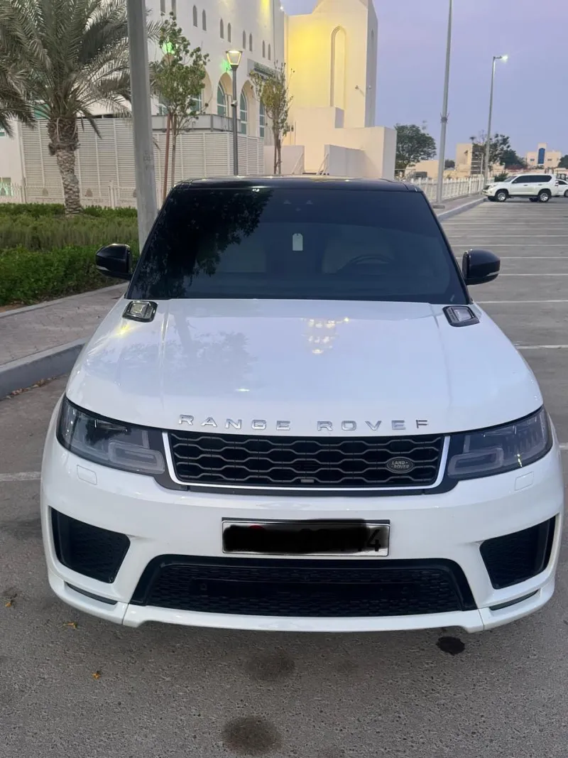 2019 Land Rover Range Rover Sport in Dubai